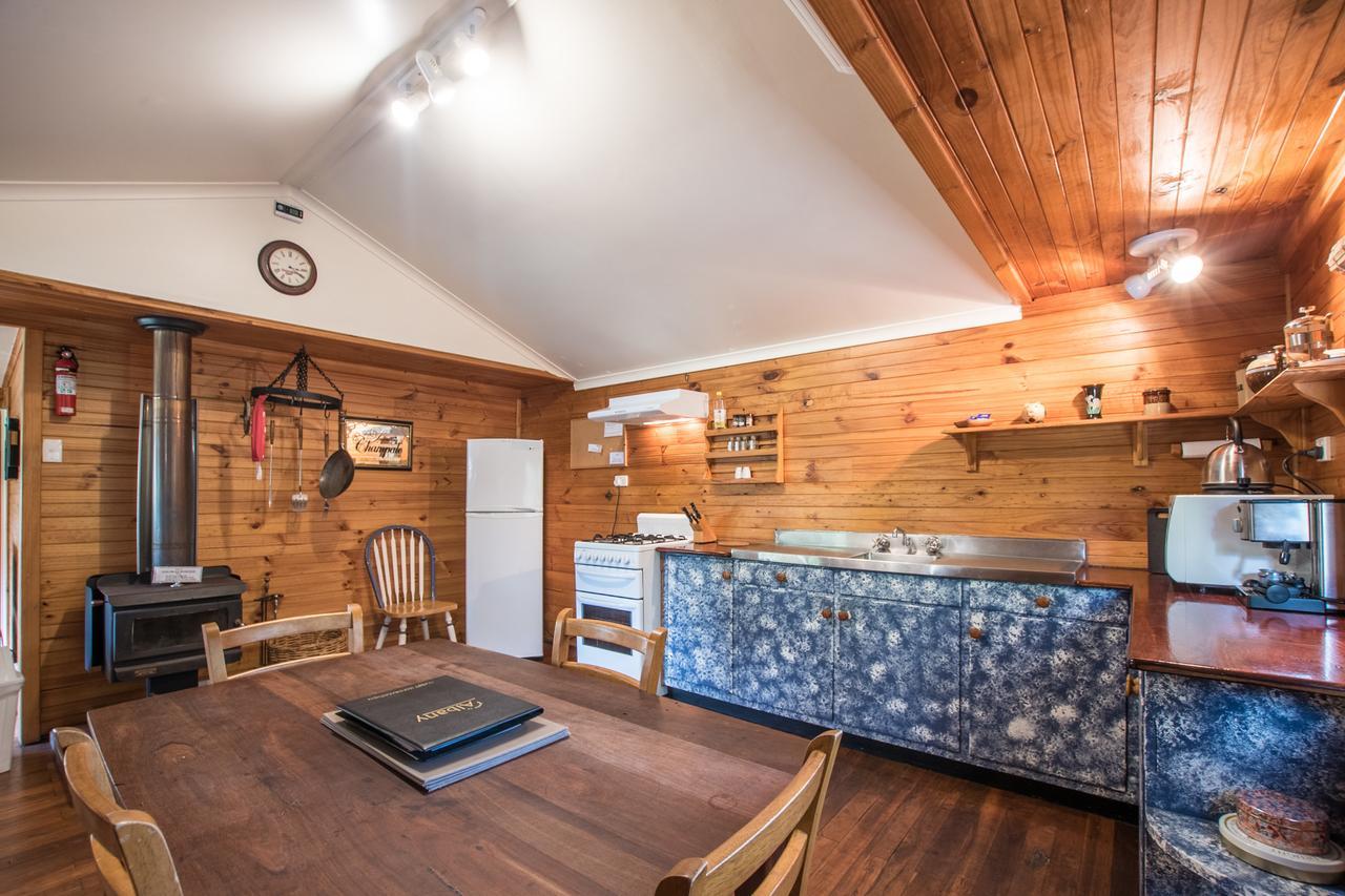Cape Howe Cottages Lowlands ภายนอก รูปภาพ