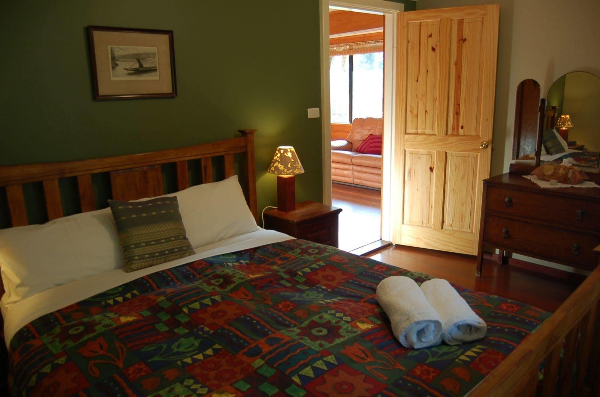 Cape Howe Cottages Lowlands ภายนอก รูปภาพ